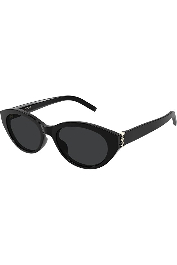 SLM148F 001 54 نظارات شمسية للنساء