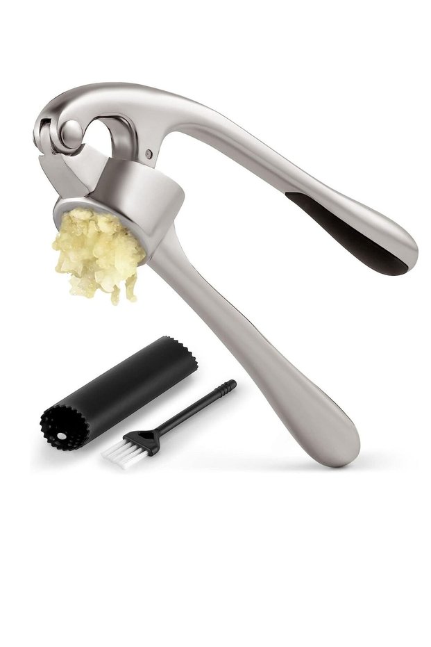 MahMir® Kitchen Premium Garlic Press with Soft, Easy to Squeeze Handle Includes Silicone Garlic Pee
