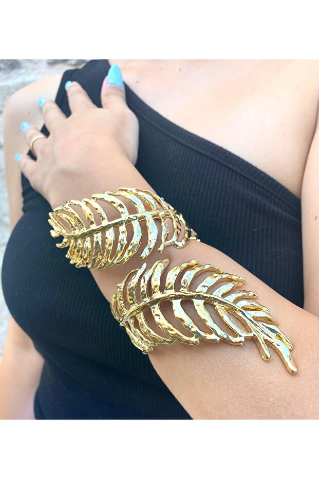 Thin Leaf Gold Handcuff Bracelet - 1