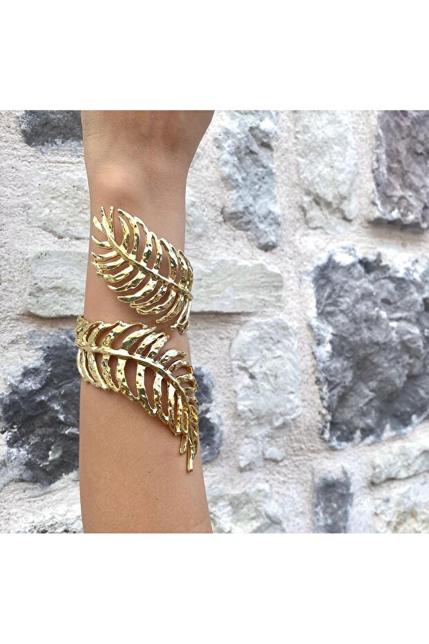 Thin Leaf Gold Handcuff Bracelet - 3