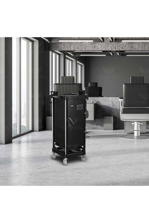 Luxury Trolley with Door for salon Use