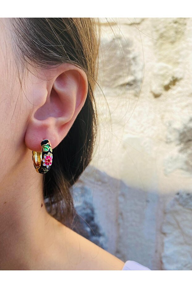 أقراط سوداء منقوشة عرقية - 1