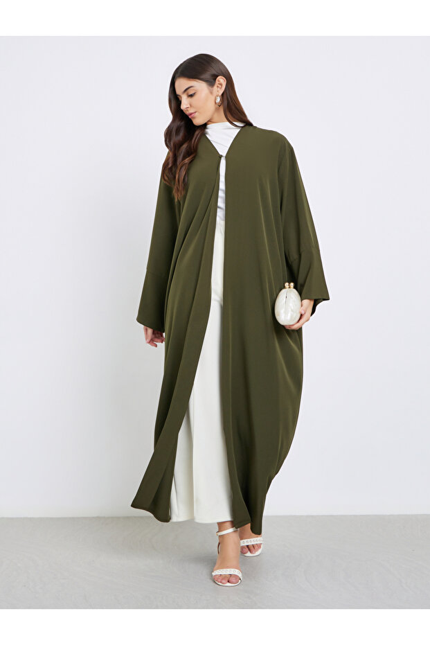 عباية منقوشة مع إغلاق بزر وحلقة - 2