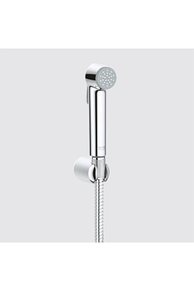 دش يدوي جديد Tempesta F من GROHE مع زناد/شطاف