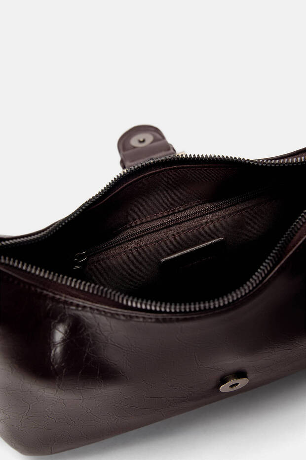 Çatlak görünümlü tokalı çapraz askılı çanta - 2