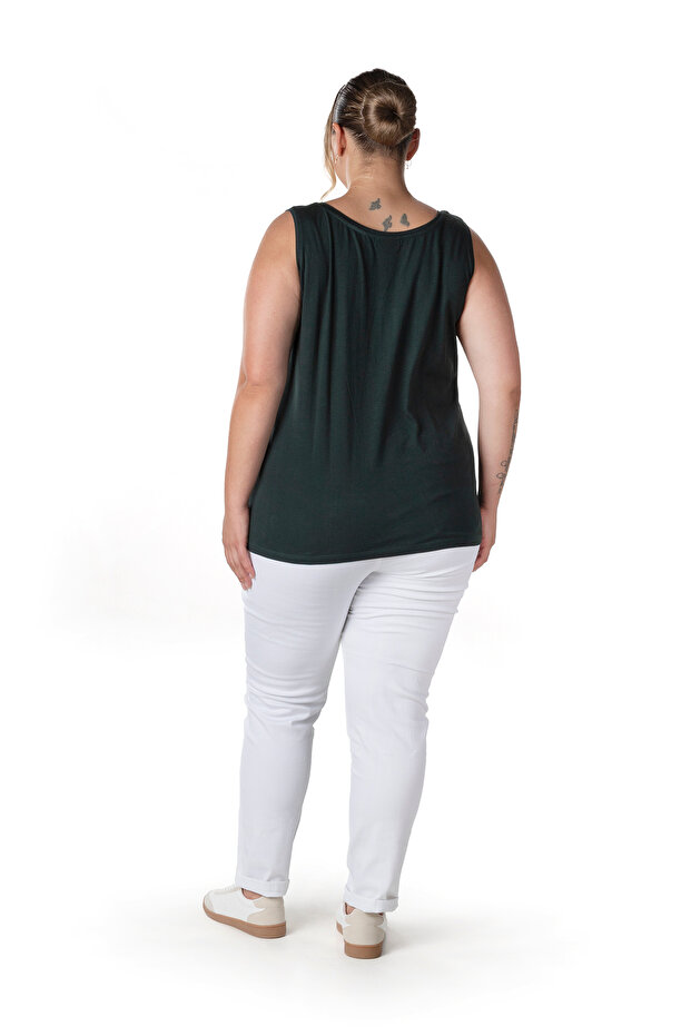 Large Size Zero Sleeve Basic Undershirt 1097164 - 6