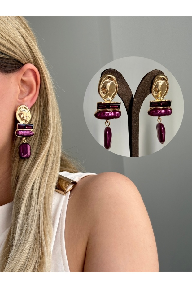 Gold Baguette Stone Hanging Shiny Stone Luxury Earrings
