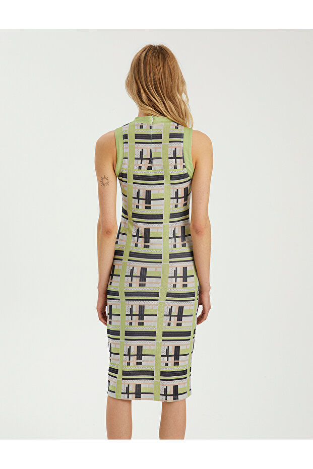 SIFIR KOLLU GARNİLİ MİDİ DESENLİ ÖRME ELBİSE - 6