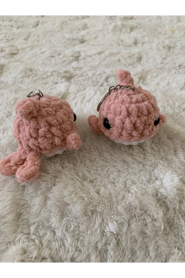 Knitted Whale Keychain / Bag Ornament-Pink