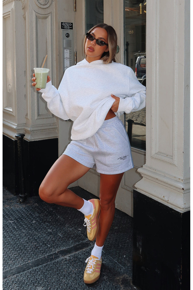 Rahat Kalıp Cepli Oversize Basic Şort – The End Street Style - 1