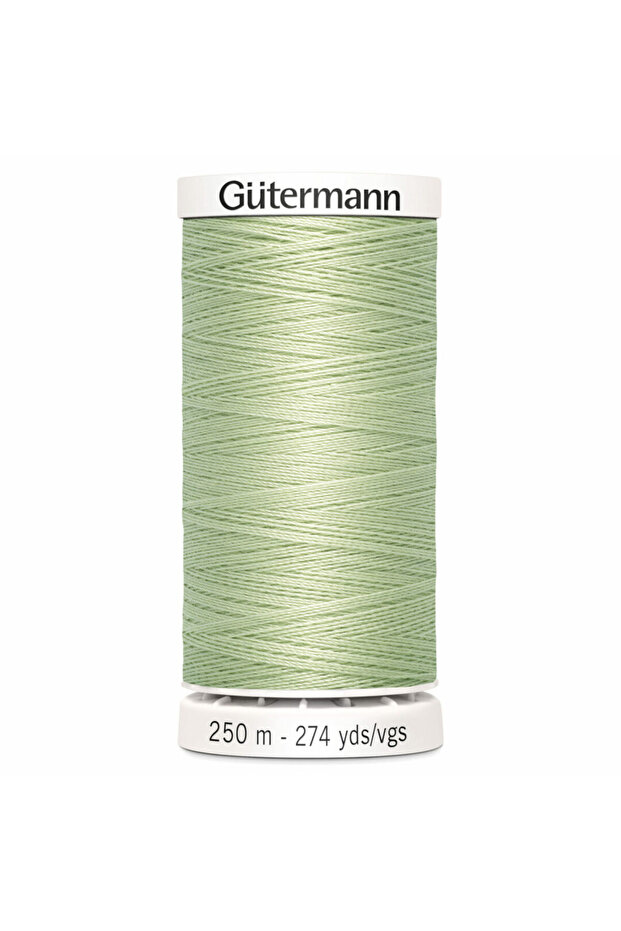 Gütermann 250 m 818 Light Green 100% Polyester Sewing Thread
