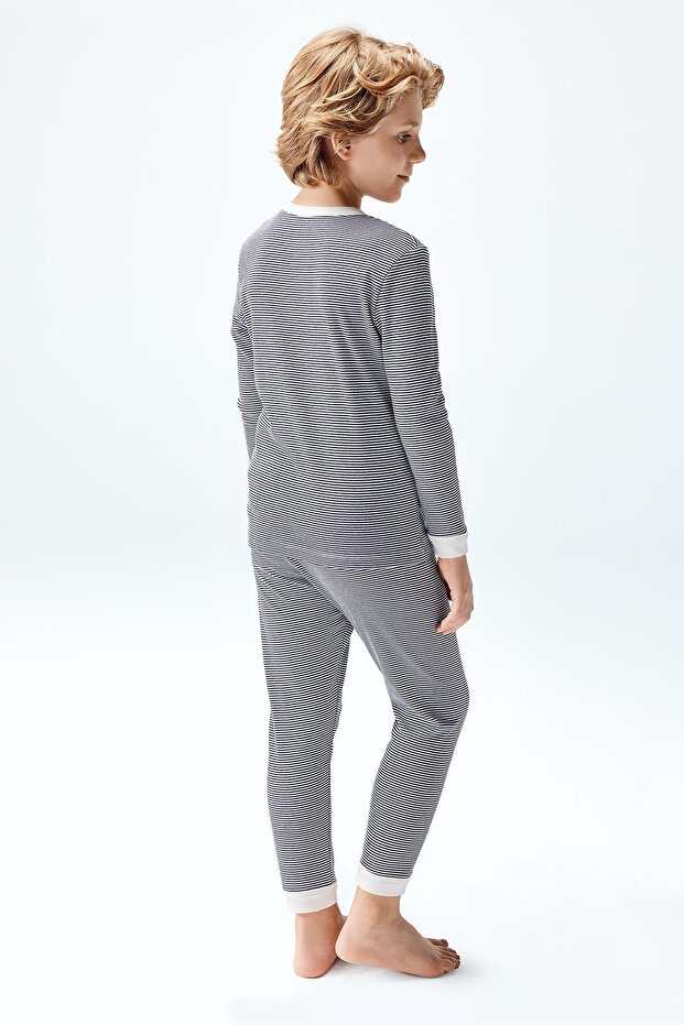 Dečački set pidžama tamnoplave boje - 2