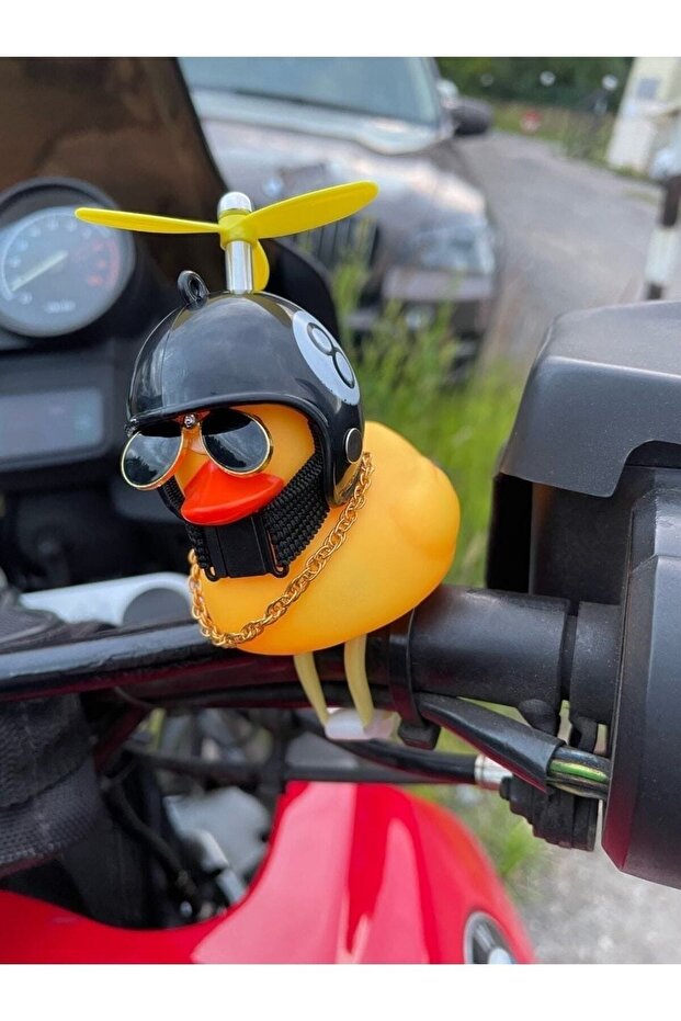 MotoModa Kasklı ördek motosiklet bisiklet araba süsü ışıklı model