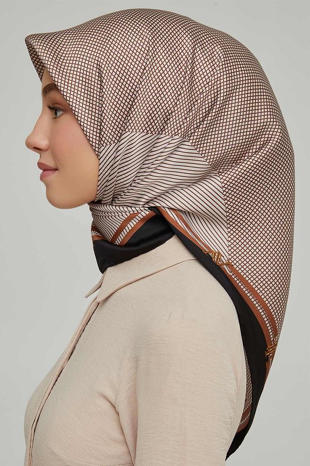 2021/22 Sonbahar Kış Serisi Geometrik Desen Ipek Twill Eşarp 8616d-03 - 4
