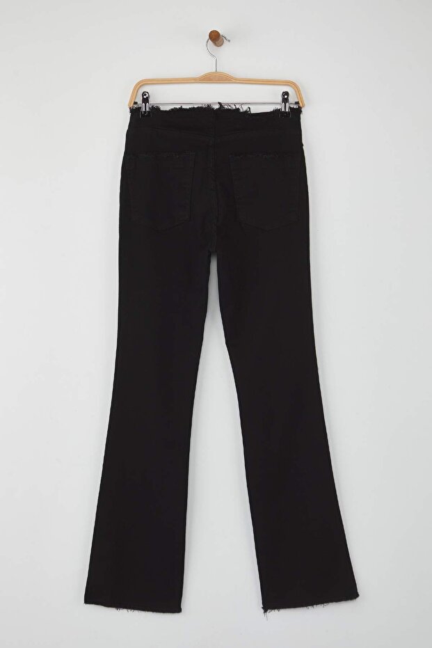 Siyah Bel Detaylı Düşük Bel Flare Jeans TWOAW26JE00044 - 6