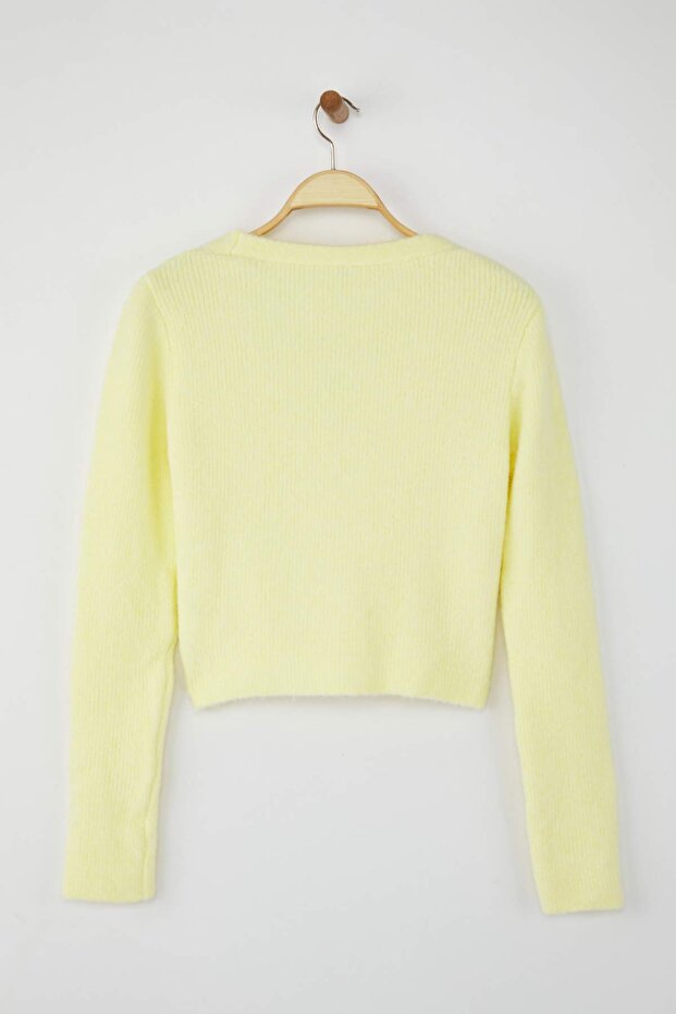 Wardrobe Essentials Sarı Crop Düğme Detaylı Yumuşak Dokulu V Yaka Yünlü Triko Hırka TWOAW26HI00013 - 6