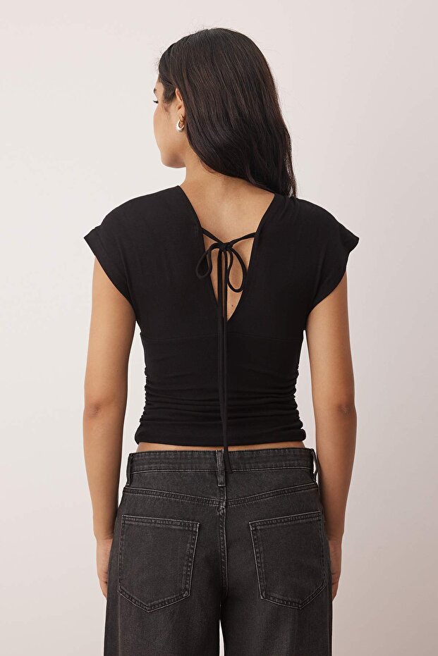 Siyah Fitted/Vücuda Oturan Büzgü/Drape Detaylı Örme Bluz TWOSS25BZ00605 - 4