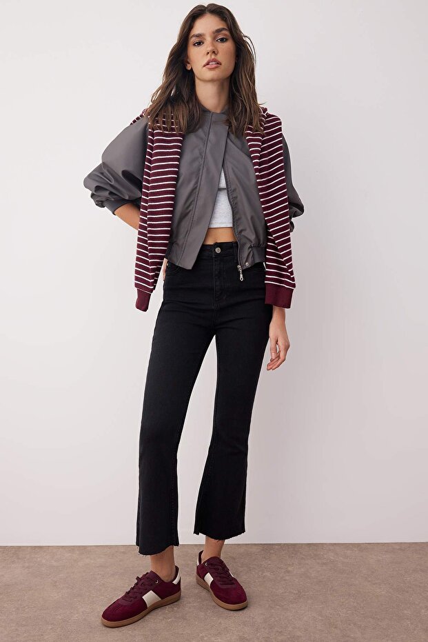 Antrasit Yüksek Bel Crop Orta Esnek Flare Bilek Boy Comfort/Esnek Jeans TWOAW21JE0159 - 2