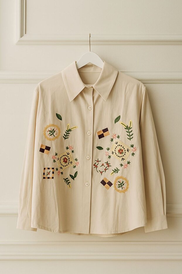 İşlemeli Motifli Gömlek - 1