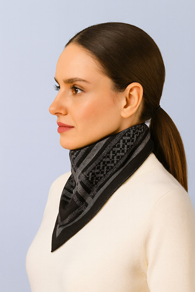 Desenli Triko Fular - 2