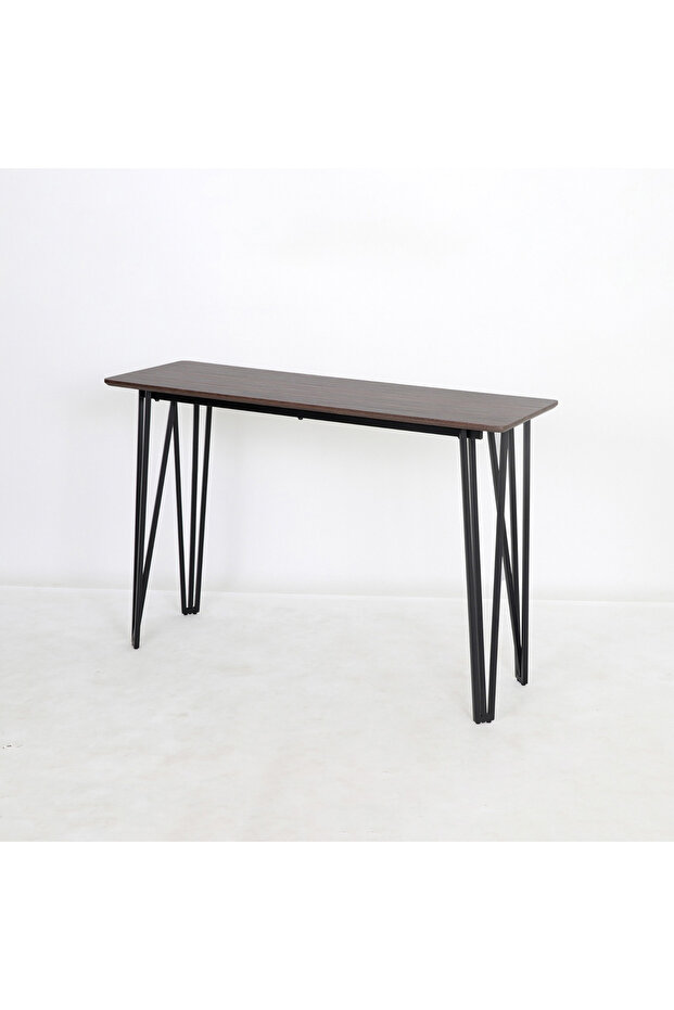 Reception console with a luxurious and modern design - 1