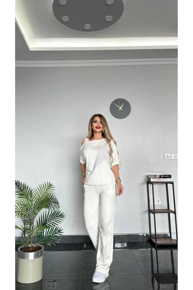 Half-sleeved sports pajama set, cotton lycra fabric