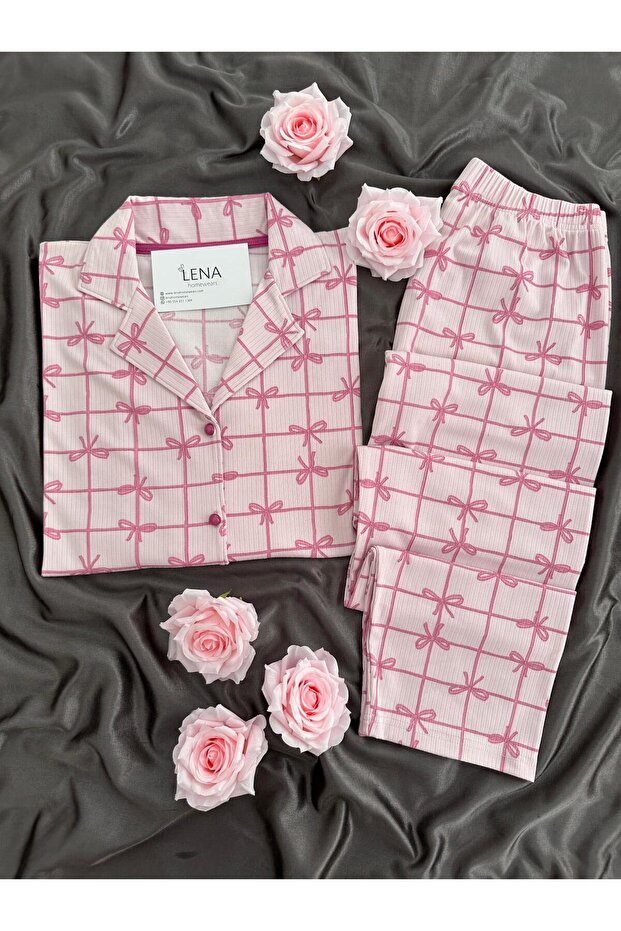 طقم بيجامة بأزرار من الأسفل مع نمط فيونكة وردية - 1