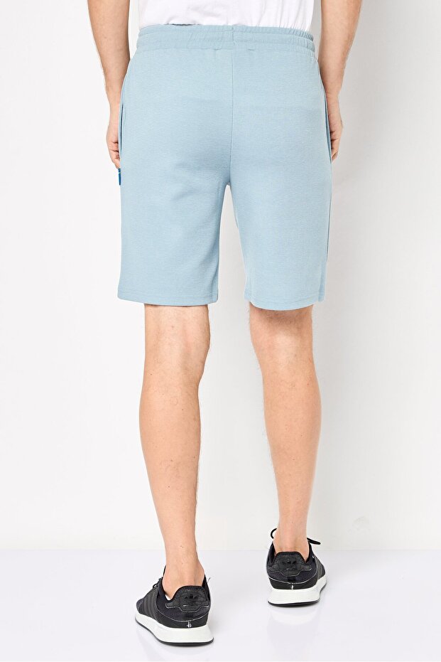 شورت رجالي أساسي ذو ملمس مميز، أزرق حكيم - 4