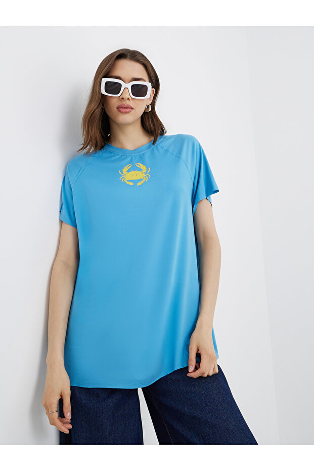 Graphic Print Round Neck Oversized T-Shirt