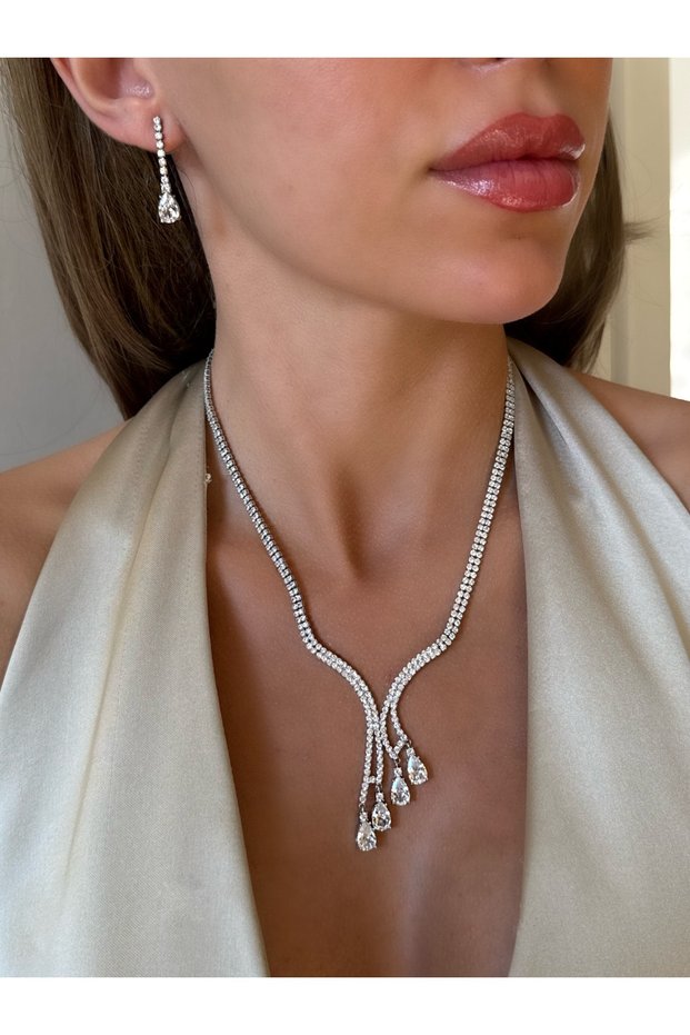Women's Silver Color Special Design Steel Necklace Earring Set Does Not Tarnish (2 Years Importer Guaranteed)
