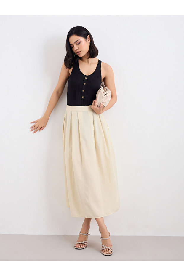 Women Cream Midi Skirt with Box Pleat