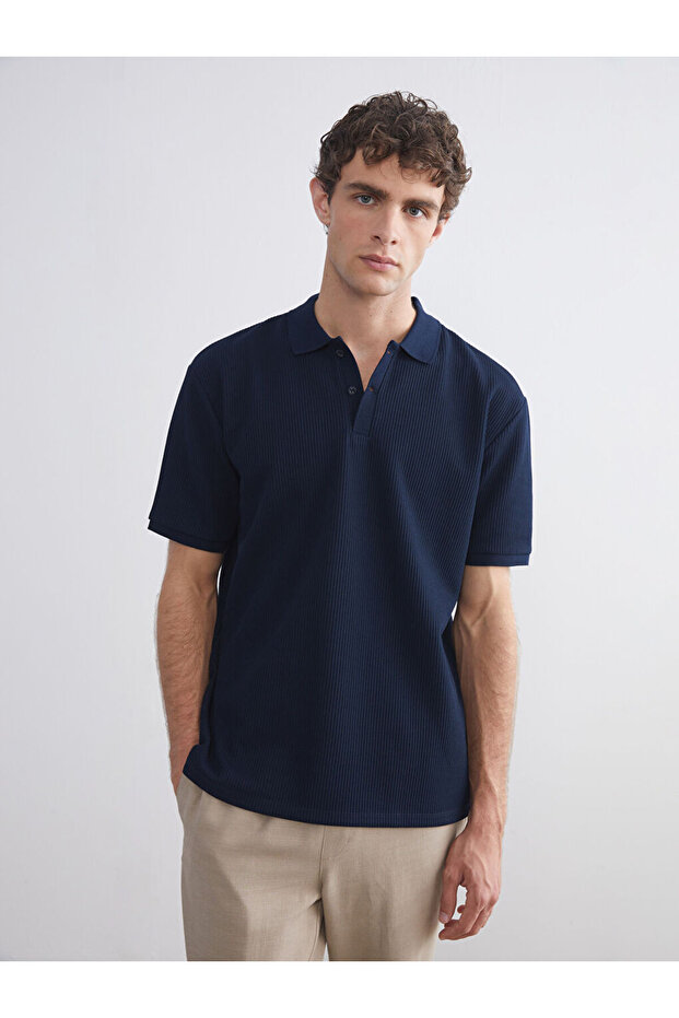 Esvab • Modern & Distinctive Devrik Roba Collar Men's T-Shirt