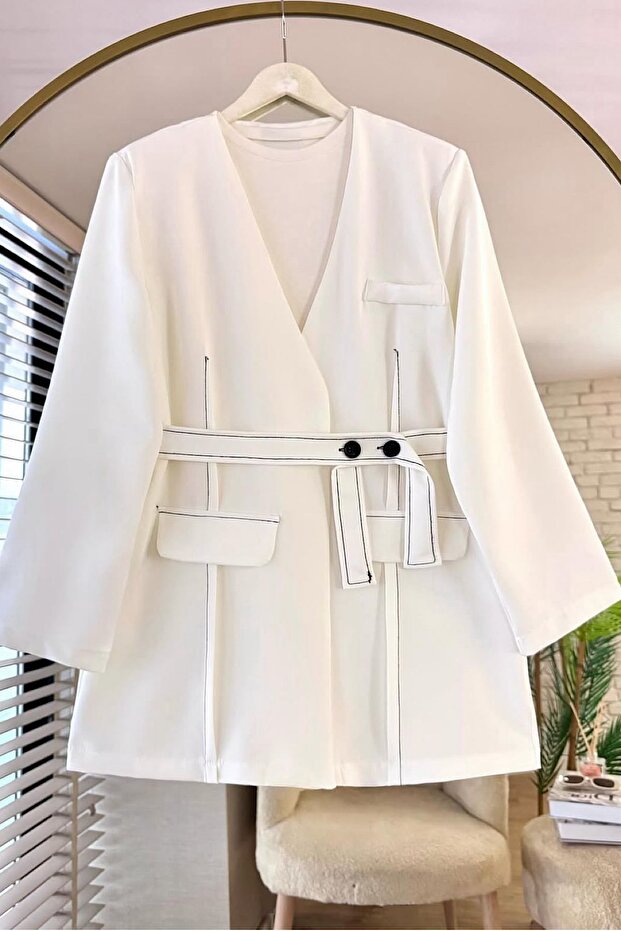 Women's Double Fabric Belted Button Detailed Hijab Jacket