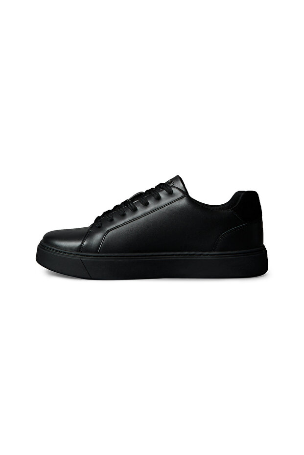 Men Sneakers - 5