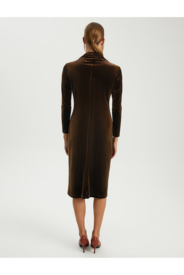 YUKSEK YAKA MIDI KADIFE ELBISE - 5