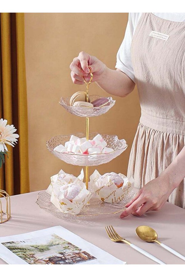 Three Layer Cake Stand Clear 18.5x18.5x36cm