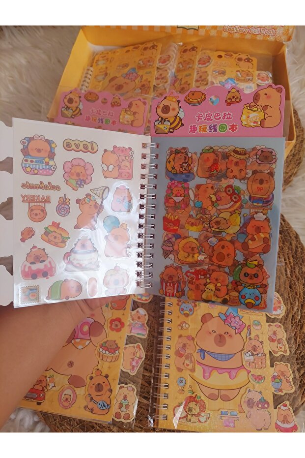 Capibaralı sticker defter - 1