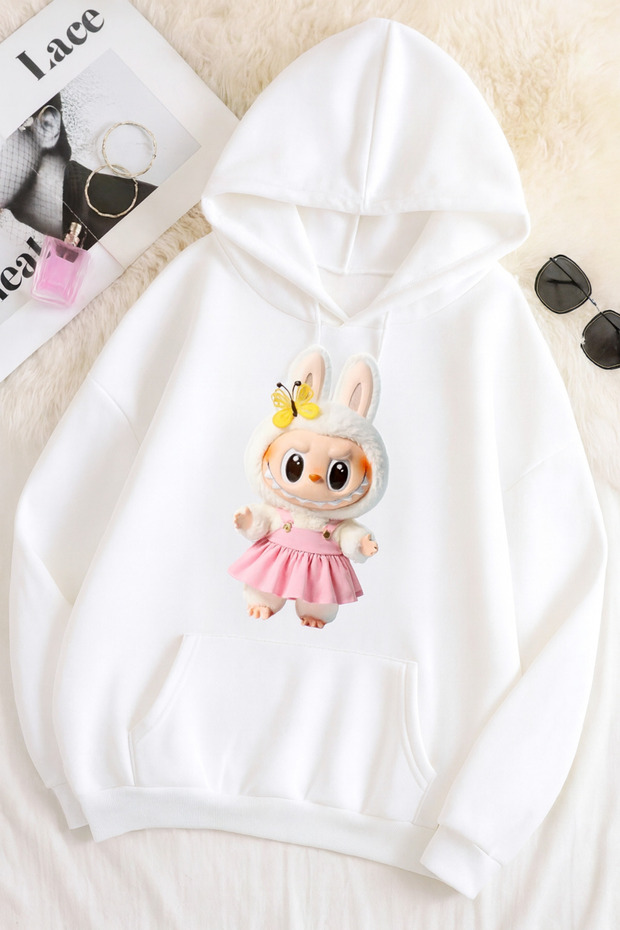 سويت شيرت مطبوع عليه 3 خيوط للجنسين مقاس كبير – نمط أرنب لابوبو 🐰 🦋 - 1