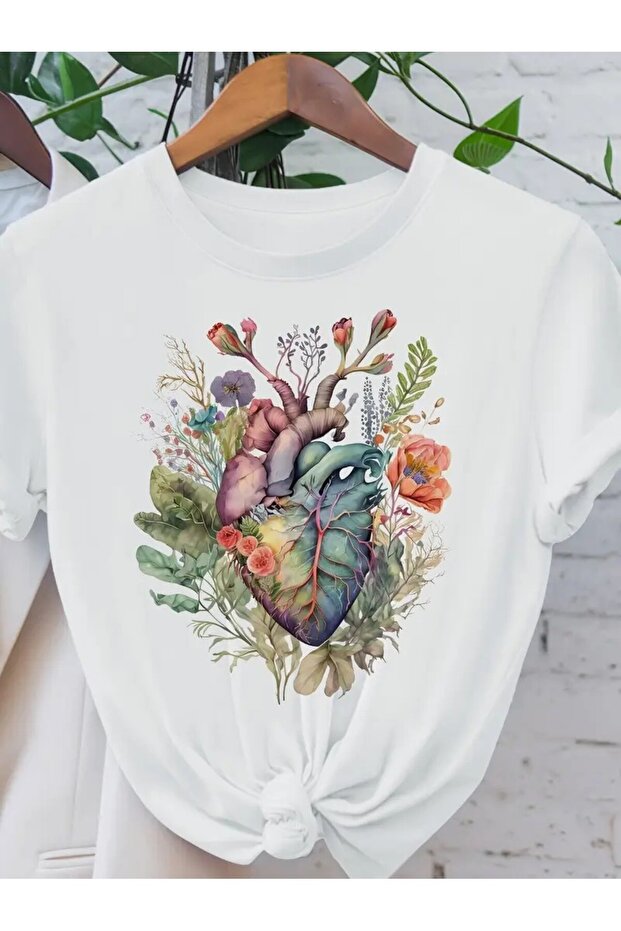 Heart & Flower Bouquet Design Printed Women's Cotton T-Shirt