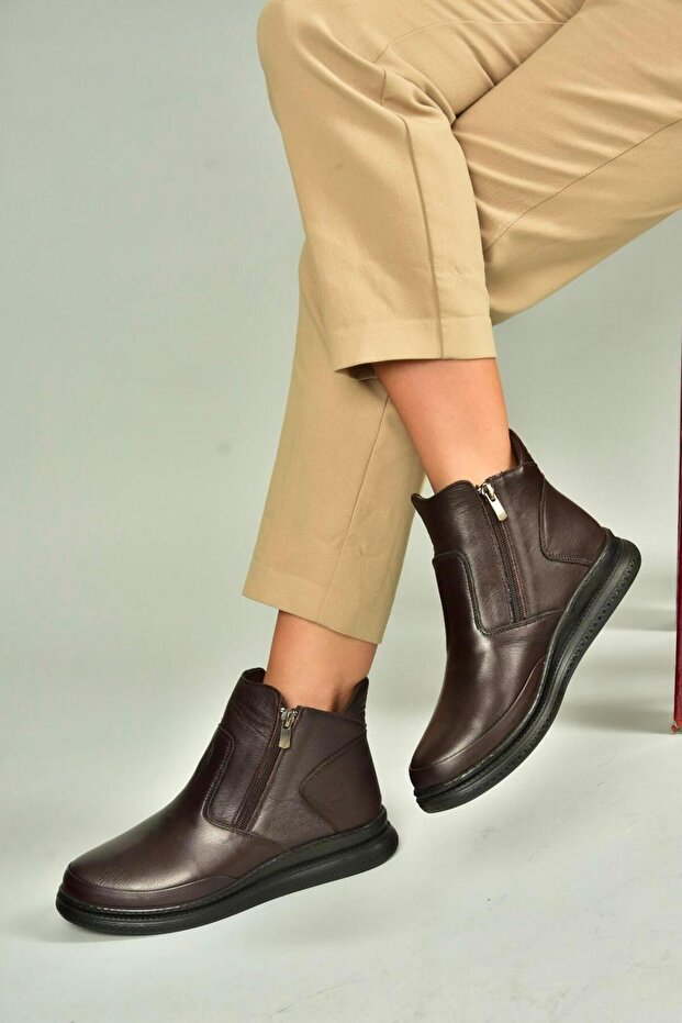 V555070903 Brown Genuine Leather Women's Boots