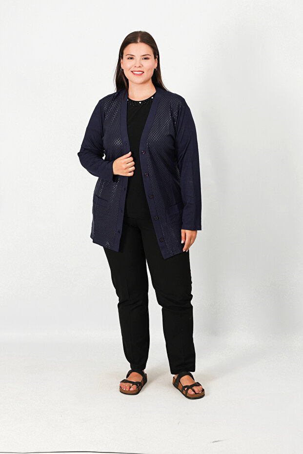 سترة منقوشة بأزرار من الجلد المرسيريزد - 3