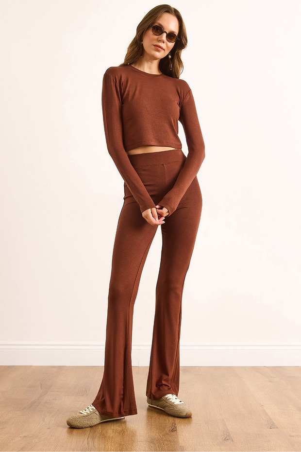 Women's Brown Bottom Top Soft Textured Suit Tkm-19000424
