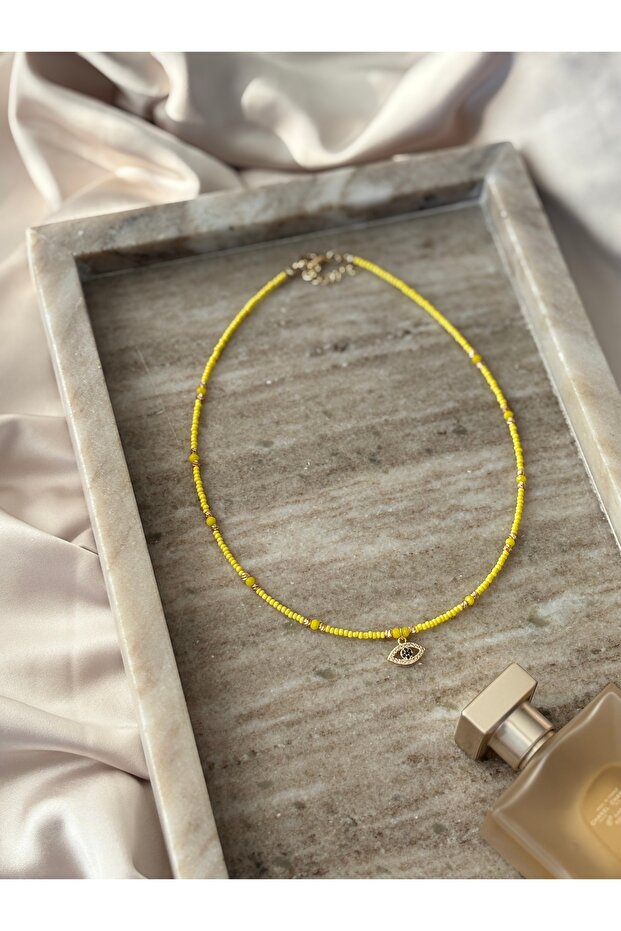 Göz Charm Detaylı Kum Boncuk Kolye - 1