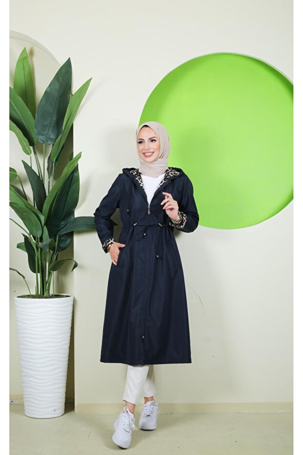Large Size Women's Trench Coat with Leopard Pattern Inside and Self-Lining