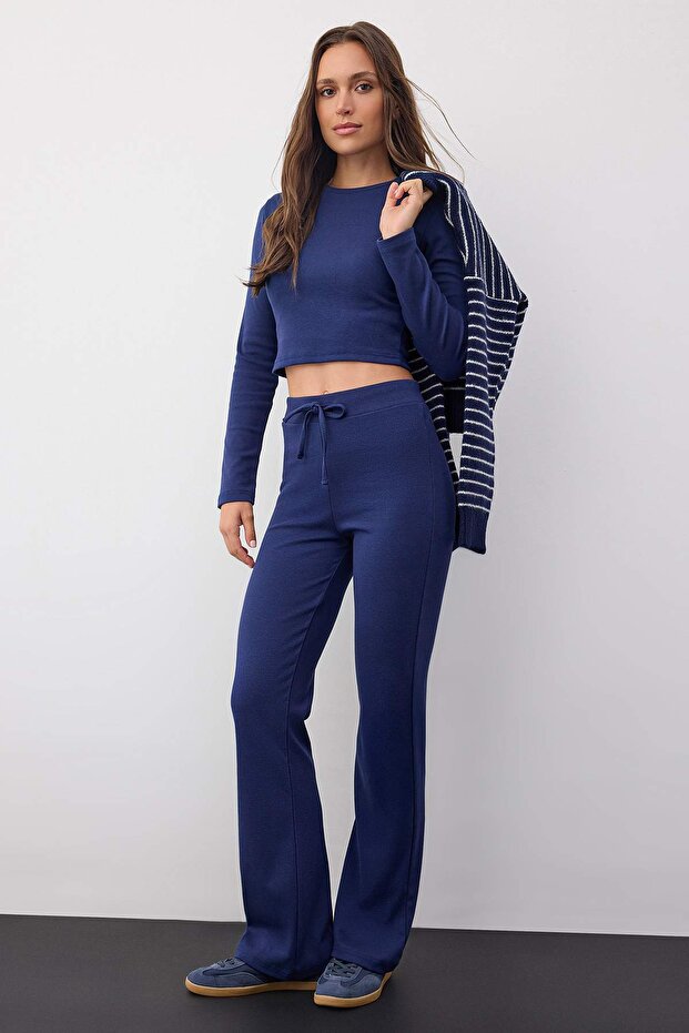 Wardrobe Essentials – Lacivert Slim/Vücuda Oturan Örme Alt-Üst Takım | TWOAW26AU00008 - 2