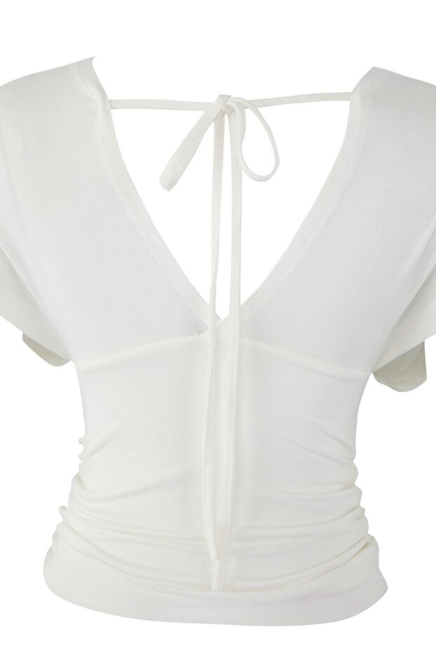 Ekru Fitted/Vücuda Oturan Büzgü/Drape Detaylı Örme Bluz TWOSS25BZ00605 - 9