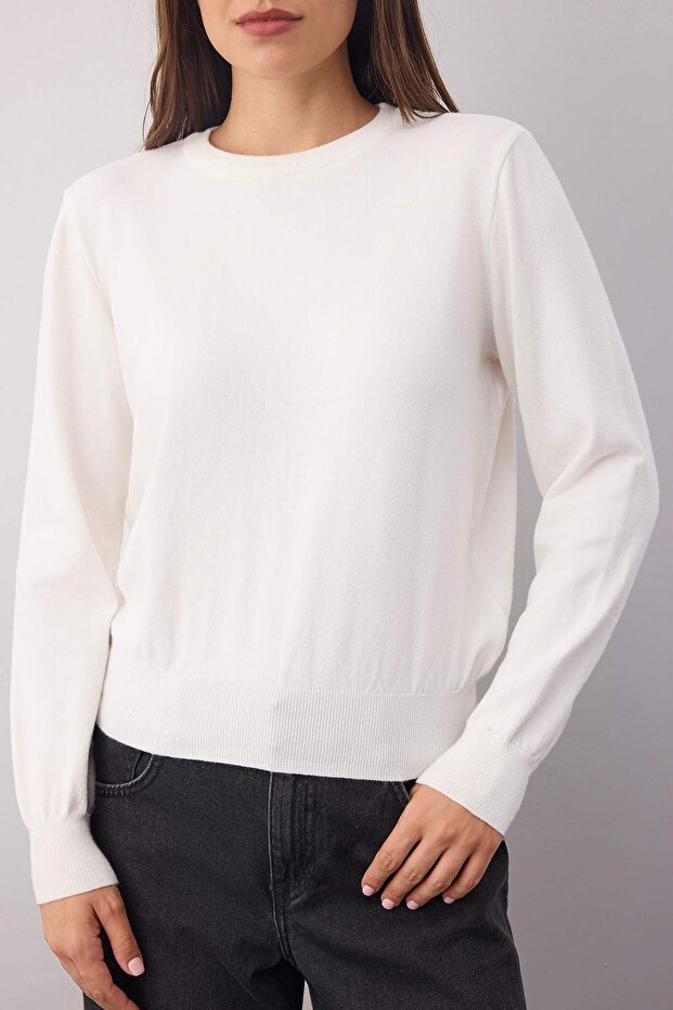 Wardrobe Essentials Ekru Premium İplik/Özel İplikli Basic Triko Kazak | TWOAW26KZ00095 - 3