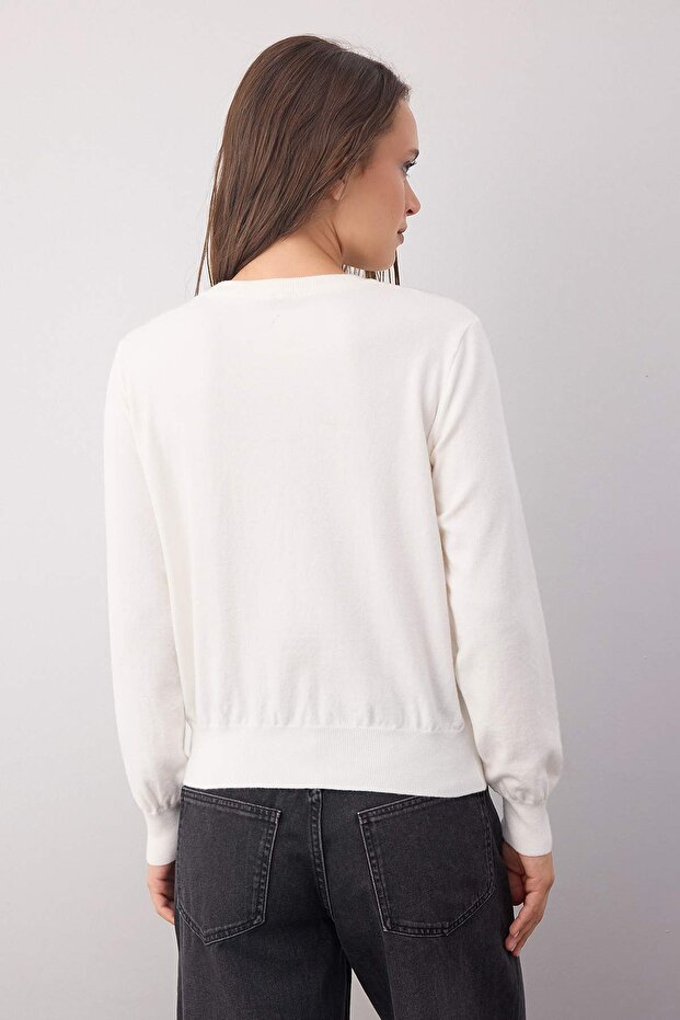 Wardrobe Essentials Ekru Premium İplik/Özel İplikli Basic Triko Kazak | TWOAW26KZ00095 - 4