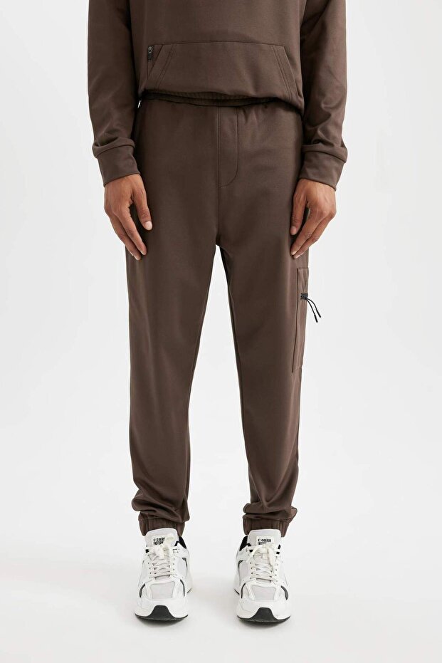 DeFactoFit Sporcu Jogger Eşofman Altı Standart Fit Skuba Dalgıç Kumaş Fermuar Cepli Standart Paça D1 - 4
