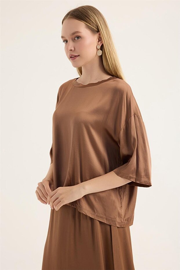 Round Neck Blouse - 2